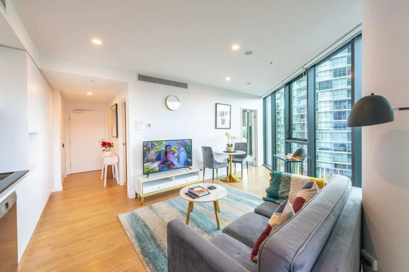 Stunning Getaway One King Bed With Unlimited Wi-Fi Lejlighed Brisbane Australien